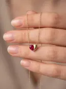 14 Ayar Altın Yarı Taşlı Kalp Kolye