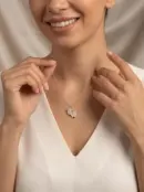 Altın Taşlı Bebek Ayak İzi Kolye